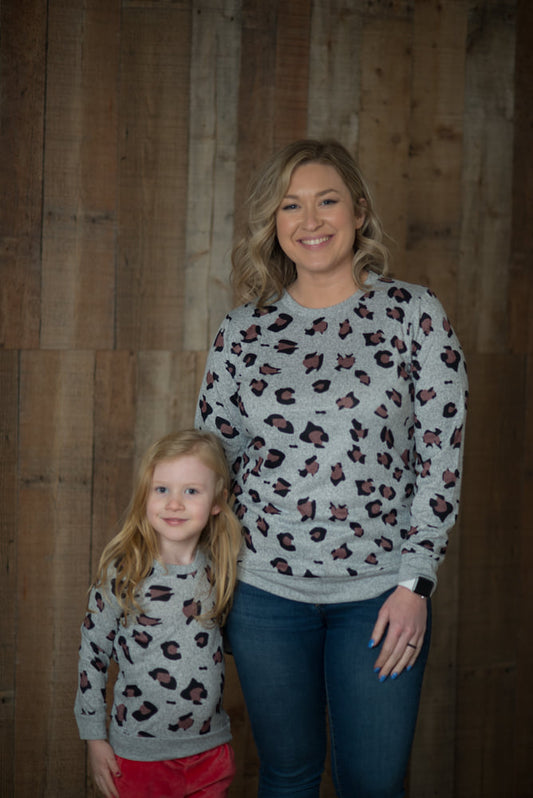 POCKET SWEATSHIRTS (STAR AND DINOS)