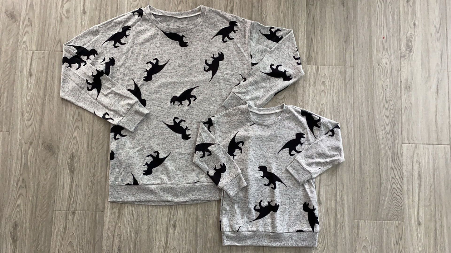 POCKET SWEATSHIRTS (STAR AND DINOS)