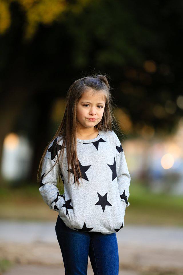 POCKET SWEATSHIRTS (STAR AND DINOS)