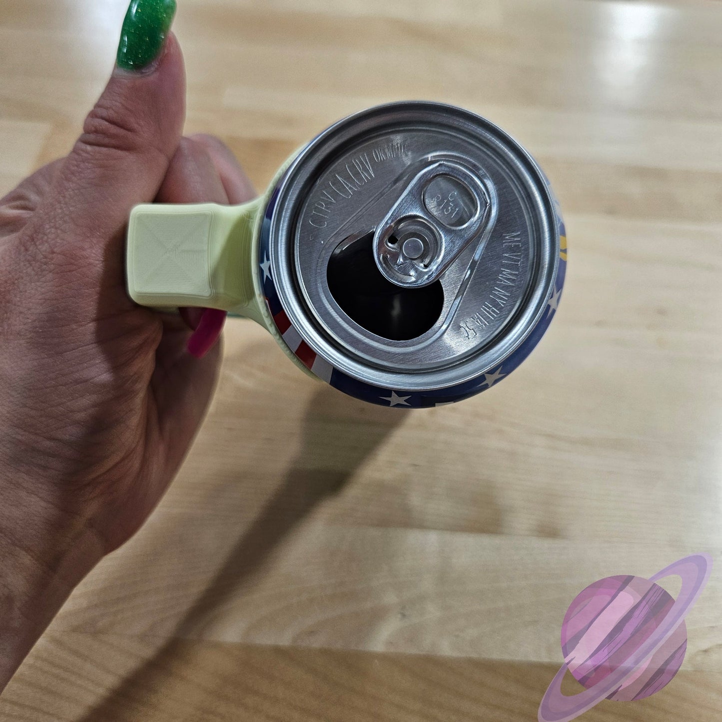 12 OZ SODA CAN CUP HOLDER WITH HANDLE