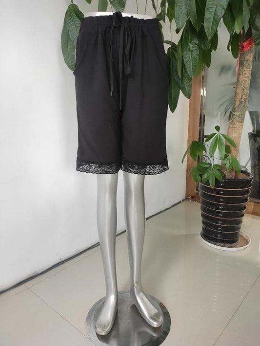LACE DIPPED SOLID BLACK BERMUDA SHORTS