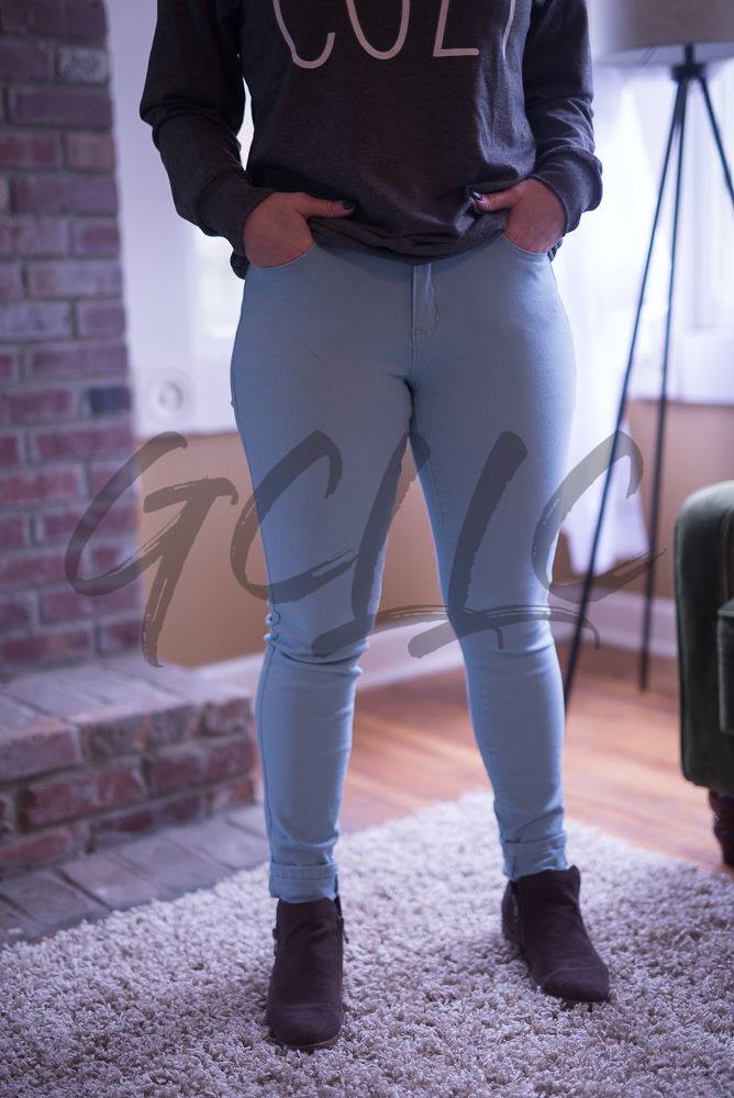COLORED STRETCH JEANS (Several colors available)