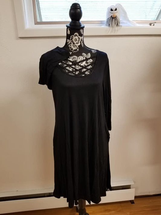 CROSS NECK DRESS