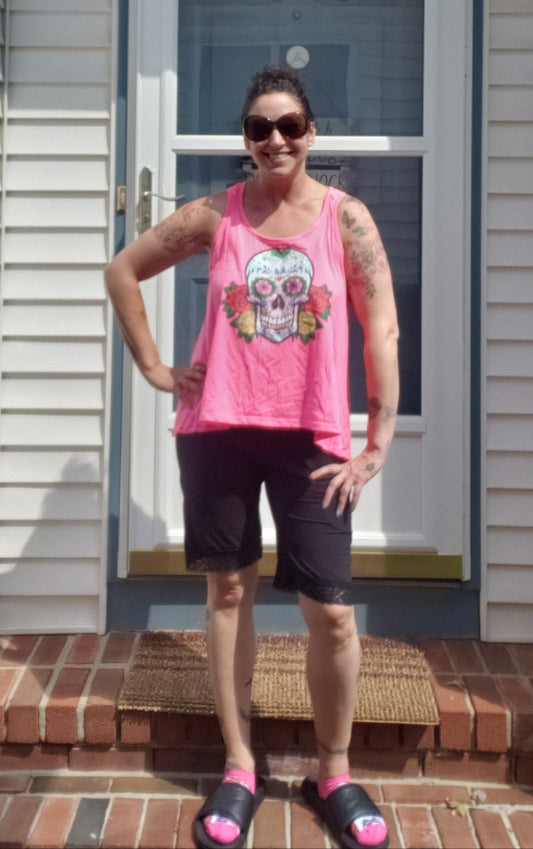 LACE DIPPED SOLID BLACK BERMUDA SHORTS