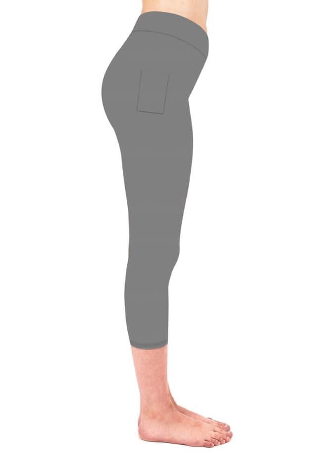 Solid Capris w/ pockets